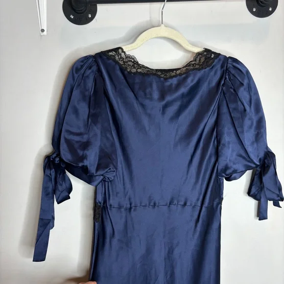 Reformation Stella Silk Dress with Lace Detail - Navy - Size 4 - Picture 8 of 9